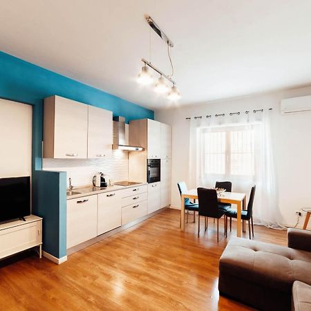 Casa In Centro Apartment Civitavecchia Bagian luar foto